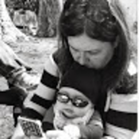 Meet your Posher, Kate - Picture 1 of 1